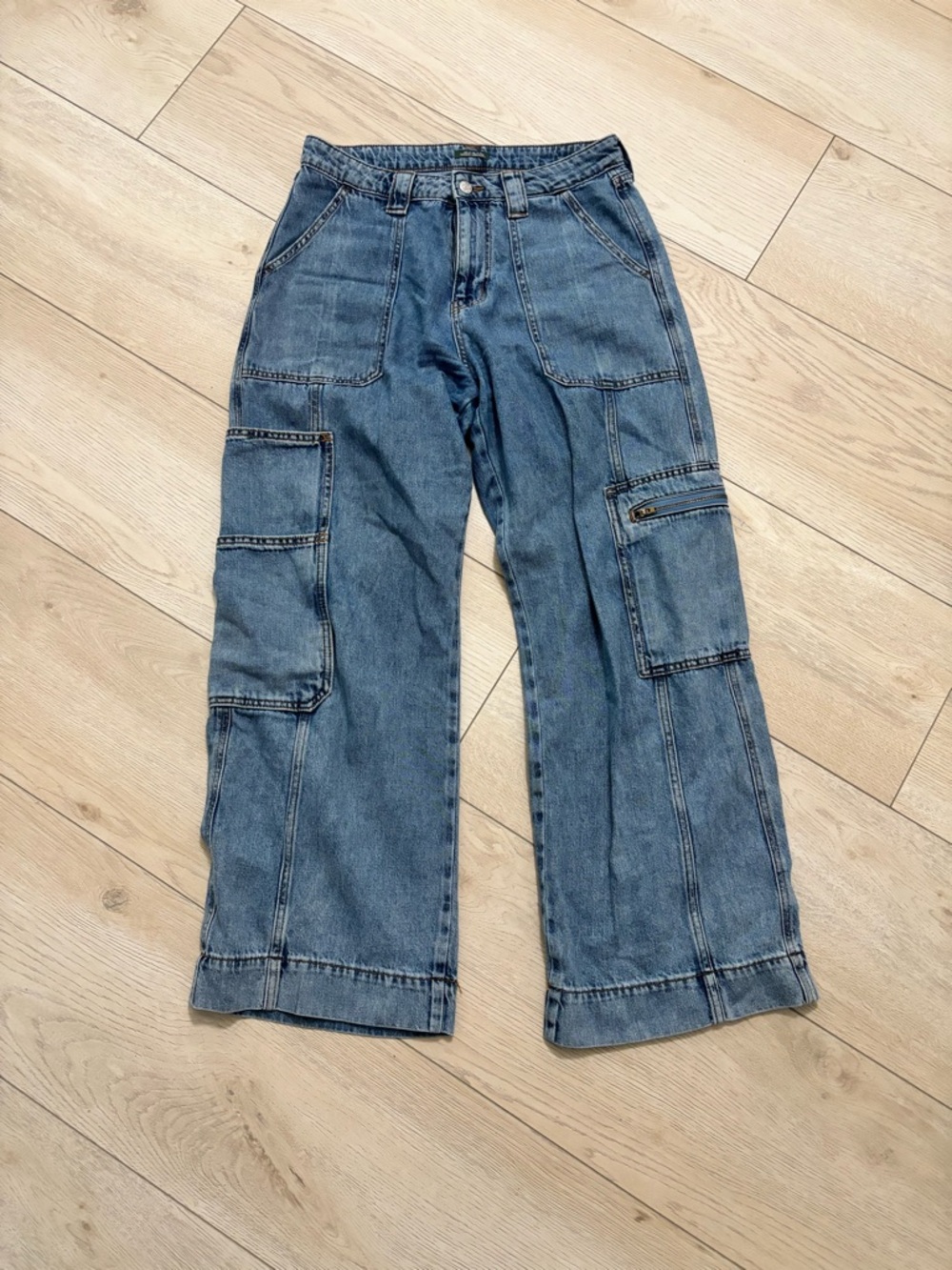 Cargo Jeans